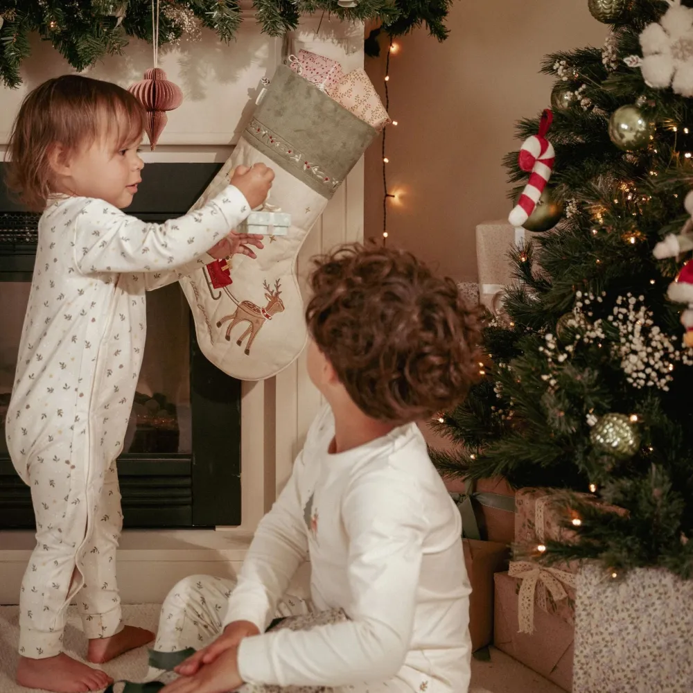 Little Dutch Eendelige kerst pyjama – Beige